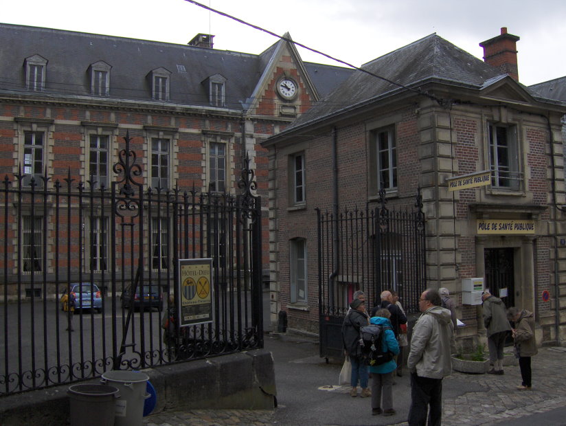 chateauthierry2041.jpg
