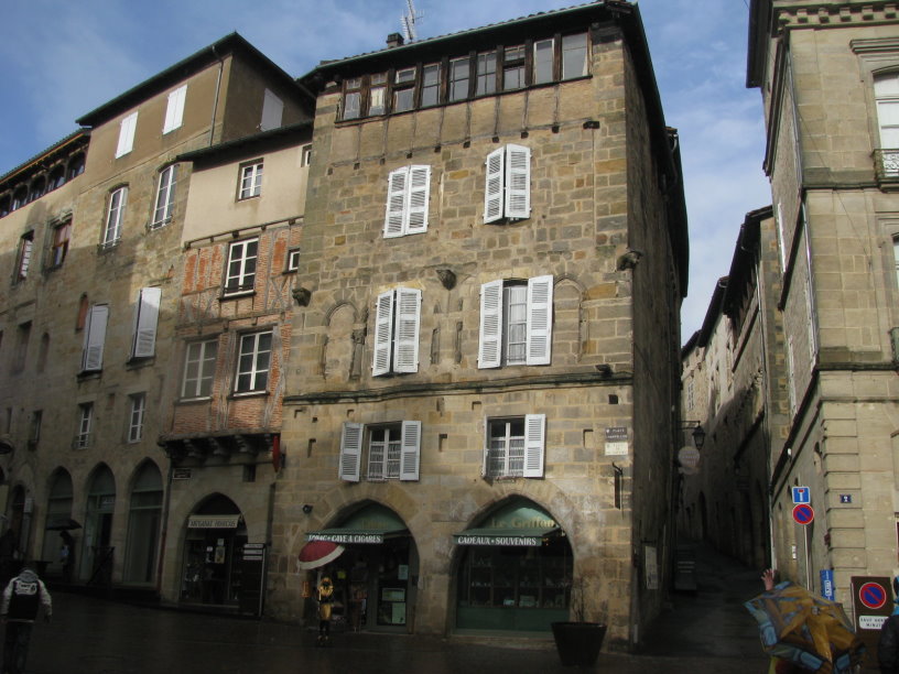 figeac1537.jpg