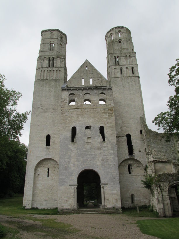 jumieges10091.jpg