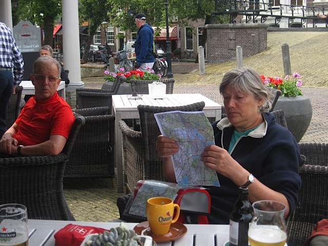 frise124923.jpg