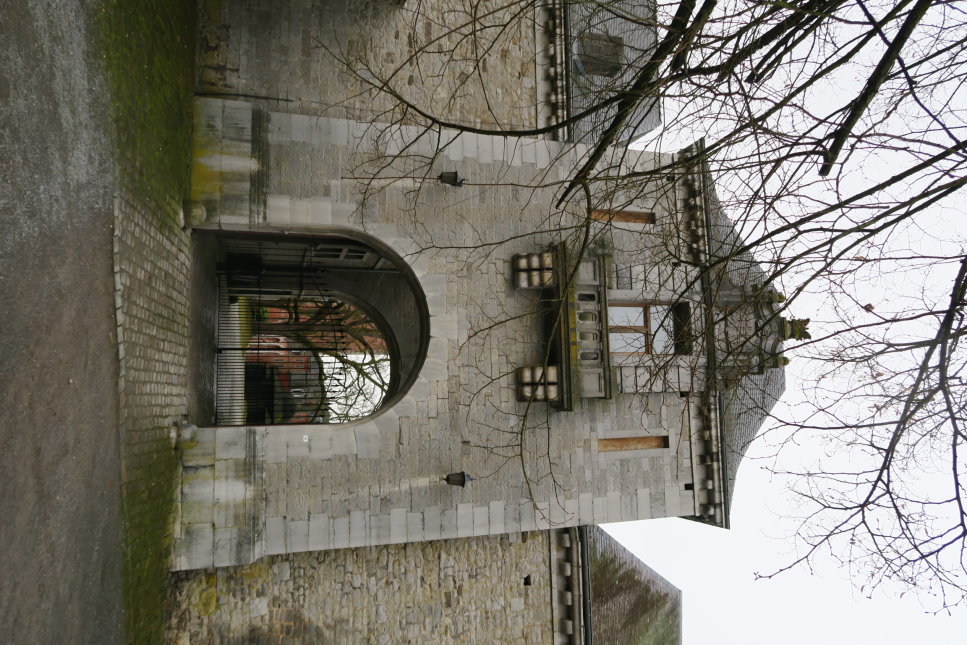 calestienne1355.JPG