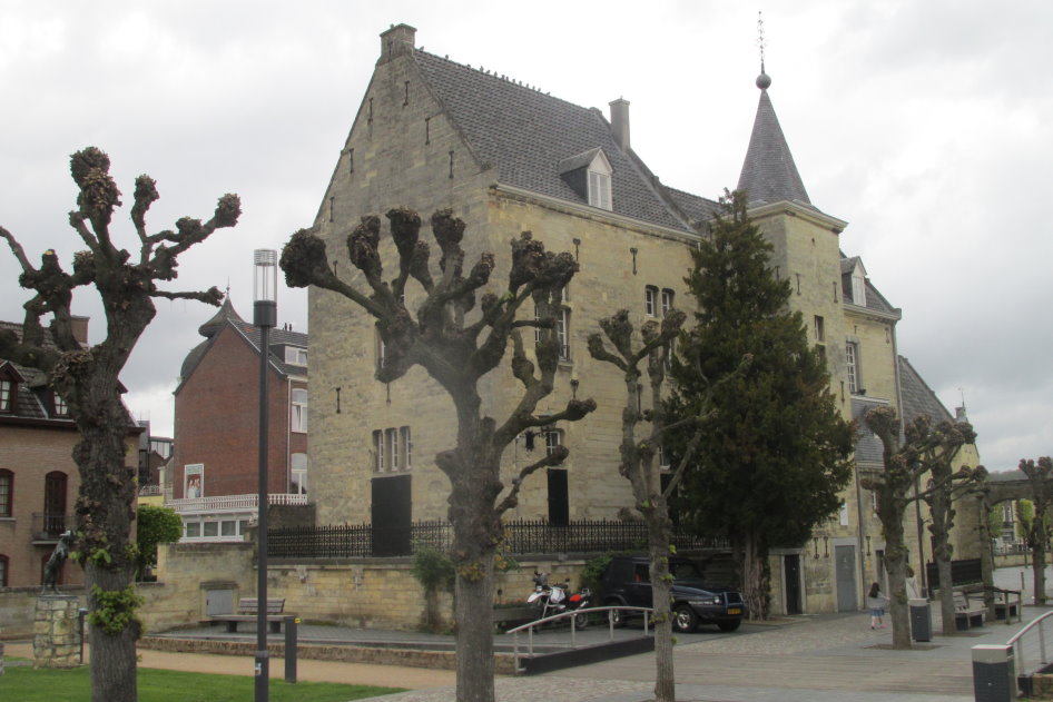 maastricht6199.jpg