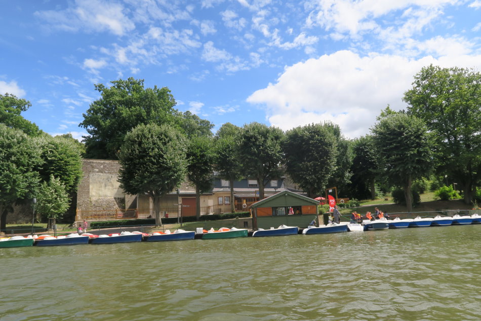 metz3542.JPG